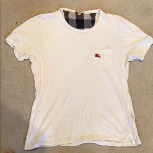 Burberry t shirt